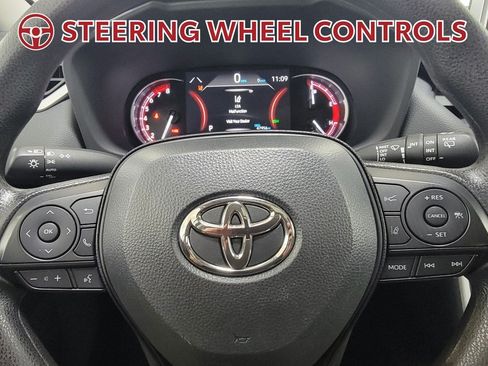 Certified 2025 Toyota RAV4 XLE w/ Convenience Package AWD/4WD image 18