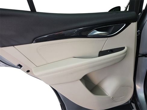 Used 2023 Buick Envision Preferred image 20