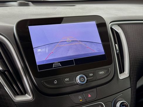 Used 2024 Chevrolet Malibu LT w/ Midnight Edition image 15