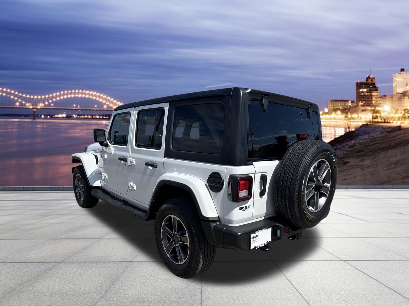 Used 2023 Jeep Wrangler Unlimited Sahara AWD/4WD image 3