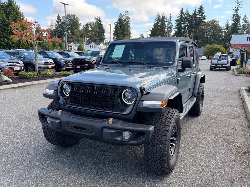 Used 2024 Jeep Wrangler Unlimited Sport AWD/4WD image 4