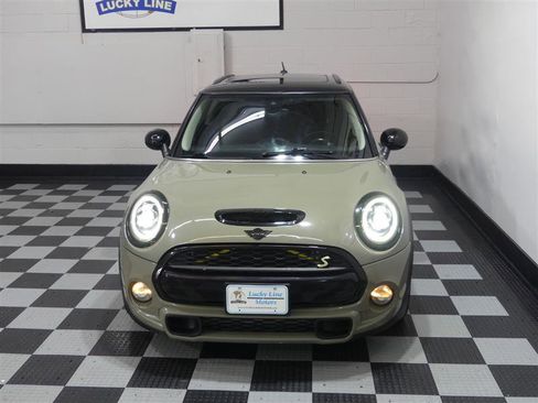 Used 2019 MINI Cooper S w/ Signature Upholstery Package image 3