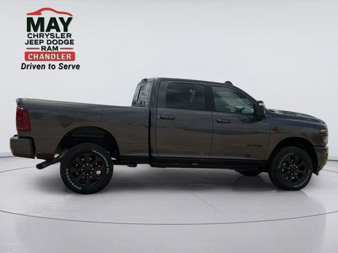New 2026 RAM 2500 Laramie AWD/4WD image 8