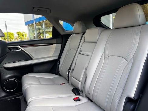 Used 2018 Lexus RX 350 AWD w/ Premium Package image 4