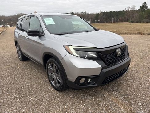 Used 2019 Honda Passport EX-L image 2