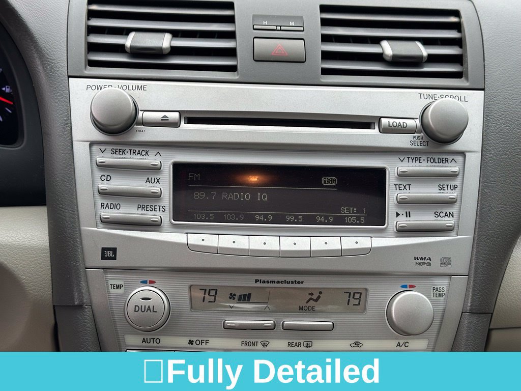 Used 2011 Toyota Camry XLE FWD image 22