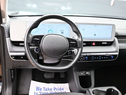 Used 2024 Hyundai Ioniq 5 SE RWD image 28