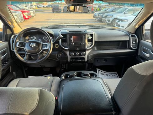 Used 2019 RAM 2500 Big Horn image 11