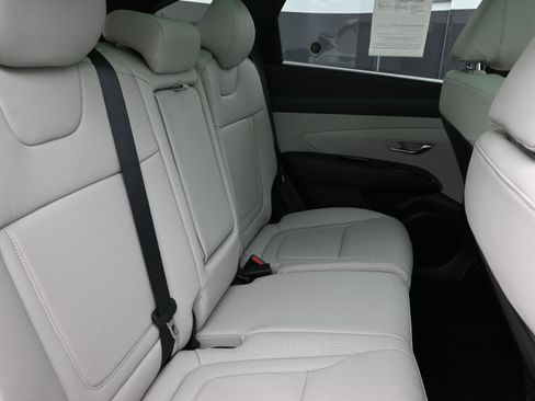 Certified 2025 Hyundai Tucson Limited image 25