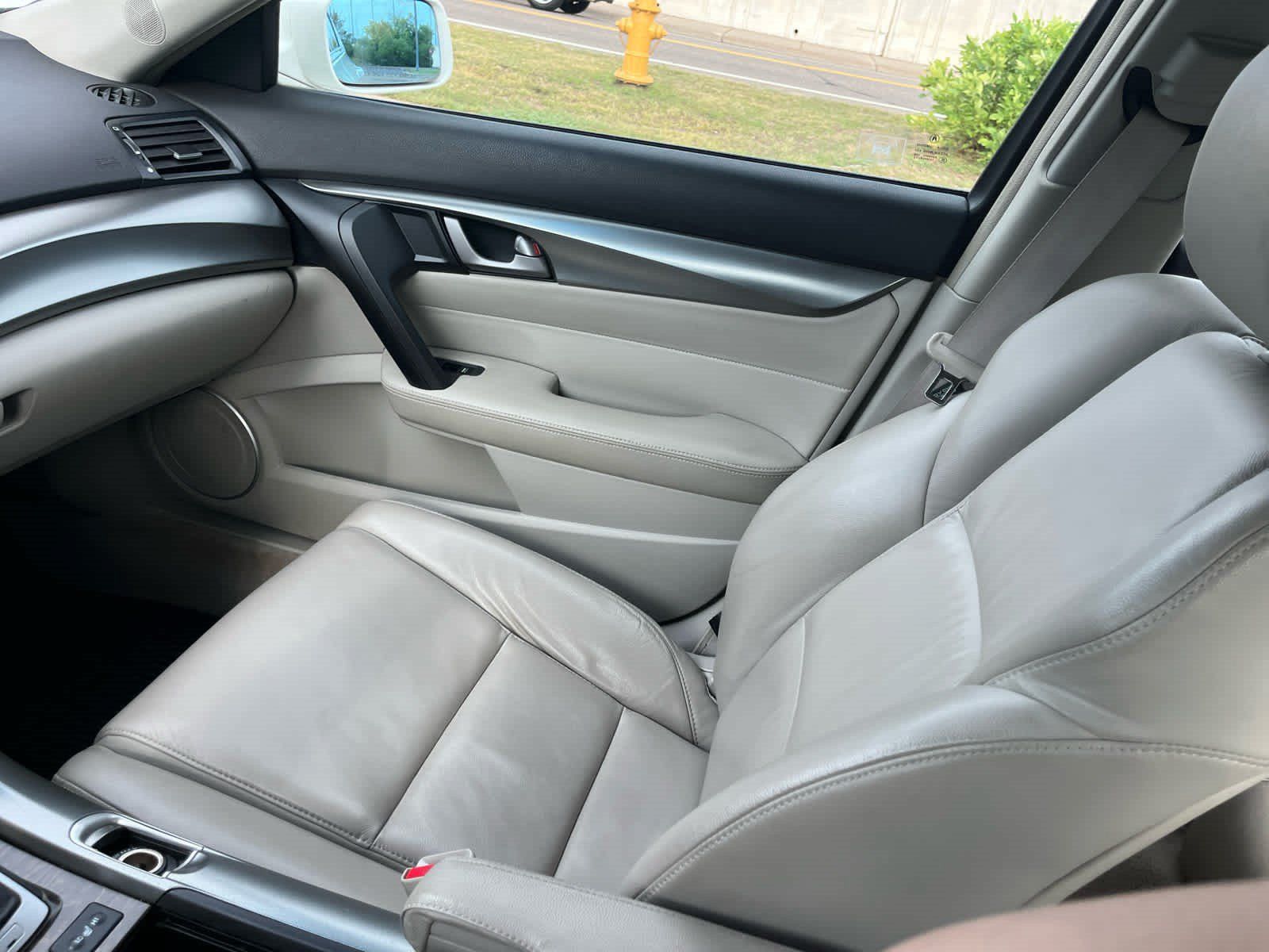 Used 2011 Acura TL FWD image 9