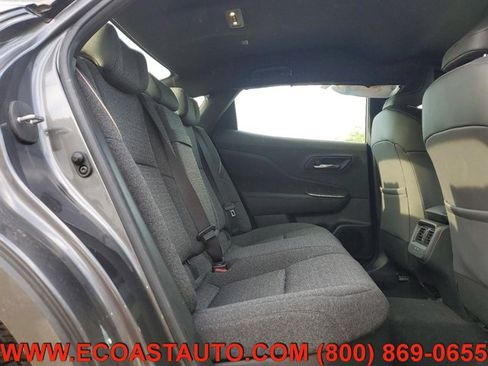 Used 2023 Toyota Crown AWD/4WD image 11