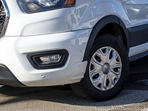 Used 2023 Ford Transit 350 XLT image 4