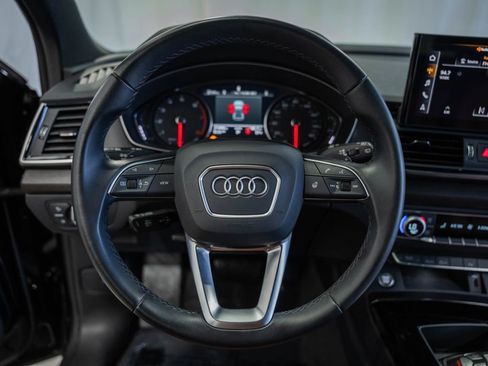 Used 2023 Audi Q5 2.0T Premium w/ Convenience Package AWD/4WD image 30