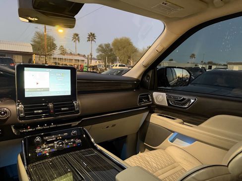 Used 2020 Lincoln Navigator L Black Label image 26