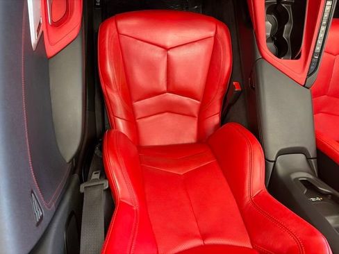 Used 2023 Chevrolet Corvette Stingray Preferred Conv w/ Z51 Performance Package RWD image 10