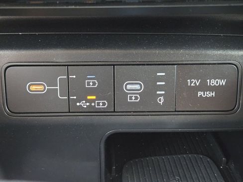Used 2025 Hyundai Tucson SEL FWD image 22