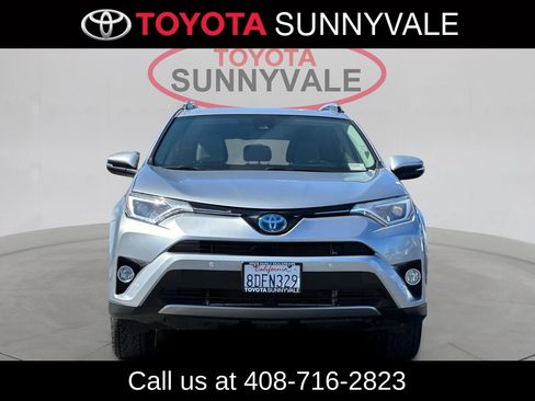 Used 2018 Toyota RAV4 XLE w/ Convenience Package AWD/4WD image 11