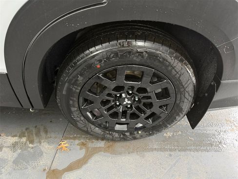 New 2026 Mitsubishi Outlander Trail Edition image 37