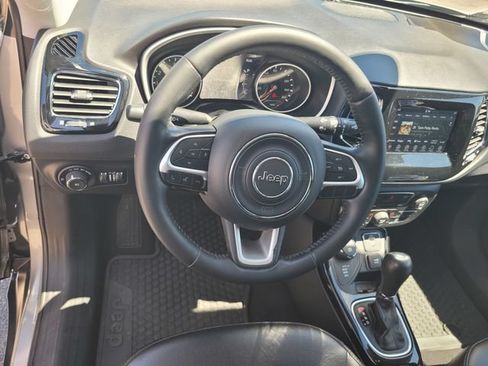 Used 2021 Jeep Compass Latitude AWD/4WD image 30