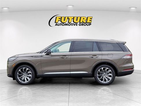 New 2025 Lincoln Aviator Reserve image 6