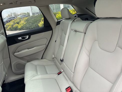 Certified 2026 Volvo XC60 B5 Ultra w/ Protection Package Premier AWD/4WD image 30