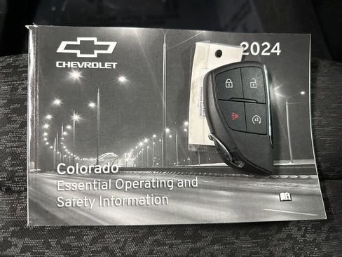 Used 2024 Chevrolet Colorado Z71 w/ Advanced Trailering Package image 38