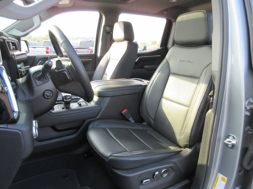 Certified 2026 GMC Sierra 1500 Denali w/ Denali Reserve Package AWD/4WD image 24