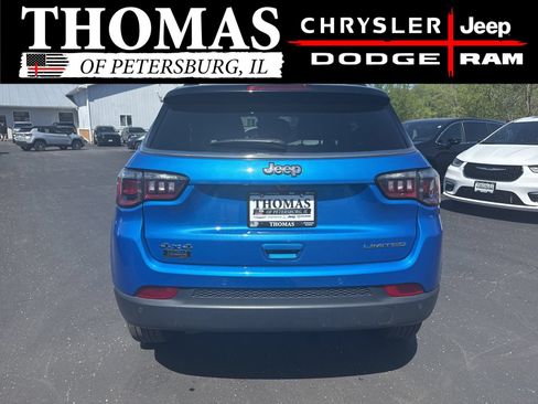 Used 2025 Jeep Compass Limited AWD/4WD image 5