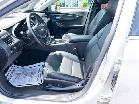 Used 2014 Chevrolet Impala LT image 16