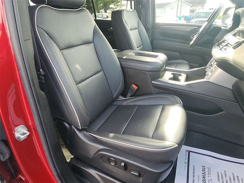Used 2022 GMC Yukon SLT image 26
