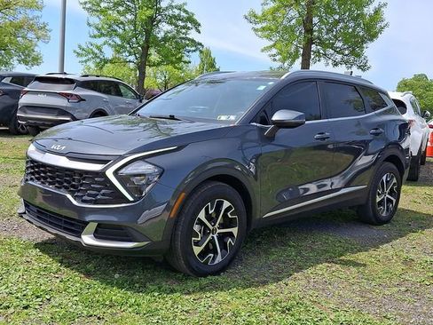 Certified 2023 Kia Sportage EX AWD/4WD image 3