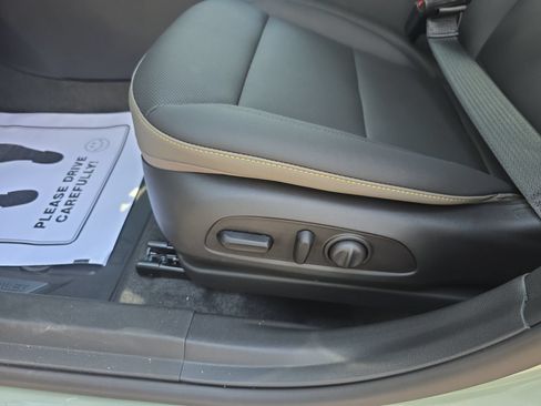 New 2026 Chevrolet Trax ACTIV FWD image 15