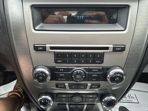 Used 2012 Ford Fusion SE FWD image 21