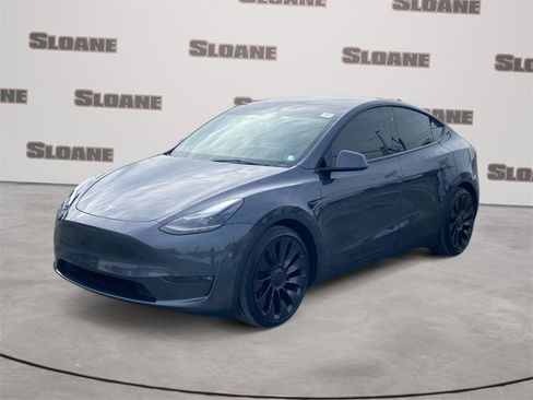 Used 2023 Tesla Model Y Performance image 1