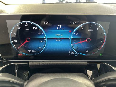 Used 2021 Mercedes-Benz GLA 250 image 19