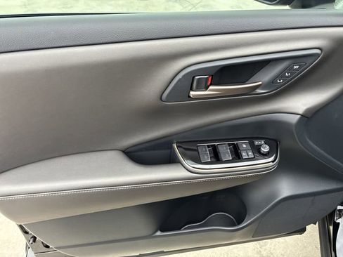 Certified 2026 Toyota Crown Nightshade image 10