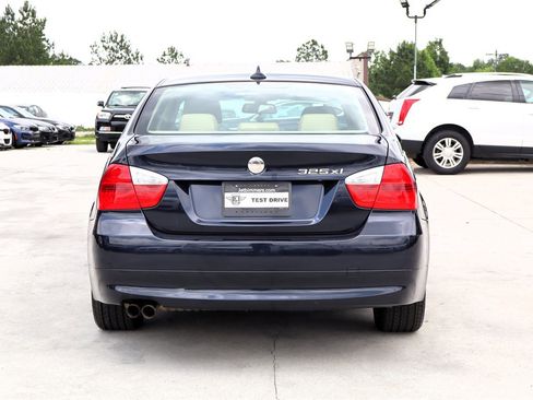 Used 2006 BMW 325xi Sedan AWD/4WD image 6