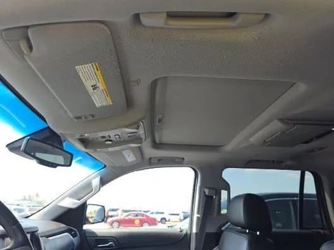 Used 2015 GMC Yukon SLT w/ Open Road Package image 18