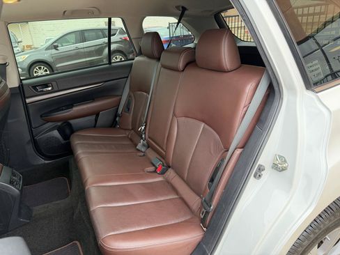 Used 2014 Subaru Outback 3.6R Limited AWD/4WD image 30