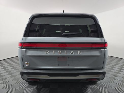 Used 2024 Rivian R1S Adventure AWD/4WD image 4