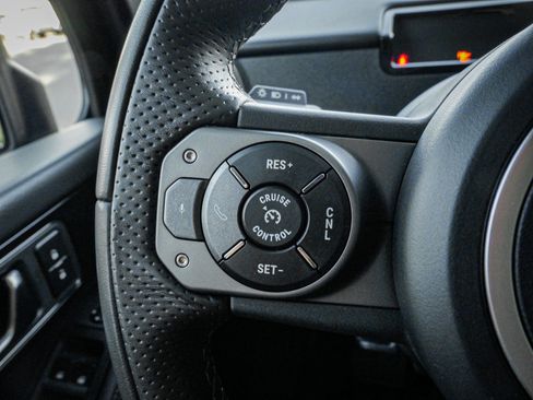 Used 2024 INEOS Grenadier Fieldmaster Edition image 19