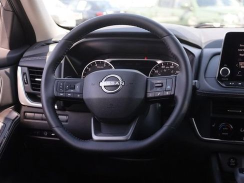 Certified 2025 Nissan Rogue SV w/ SV Premium Package FWD image 24