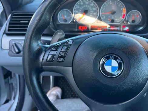 Used 2005 BMW M3 Coupe image 16