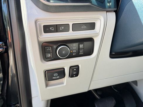 Used 2021 Ford F150 Limited AWD/4WD image 12