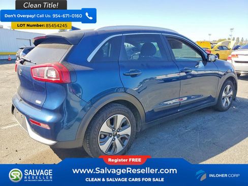 Used 2018 Kia Niro EX FWD image 4