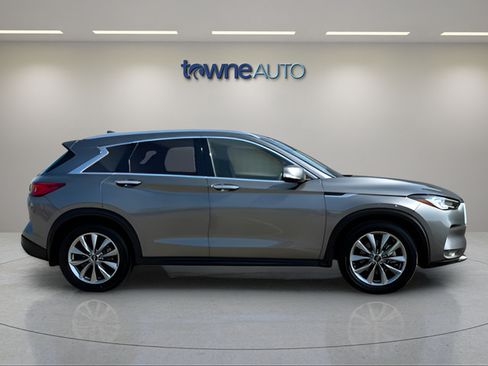 Used 2022 INFINITI QX50 Essential AWD/4WD image 6
