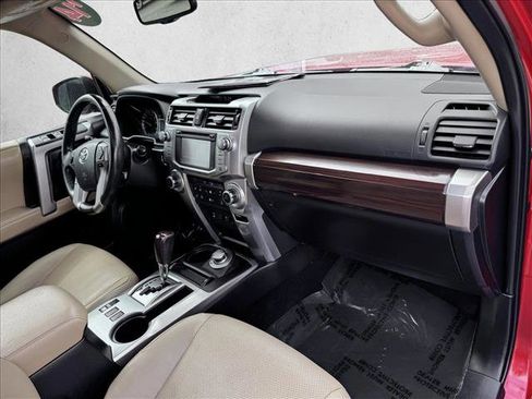 Used 2014 Toyota 4Runner Limited AWD/4WD image 21