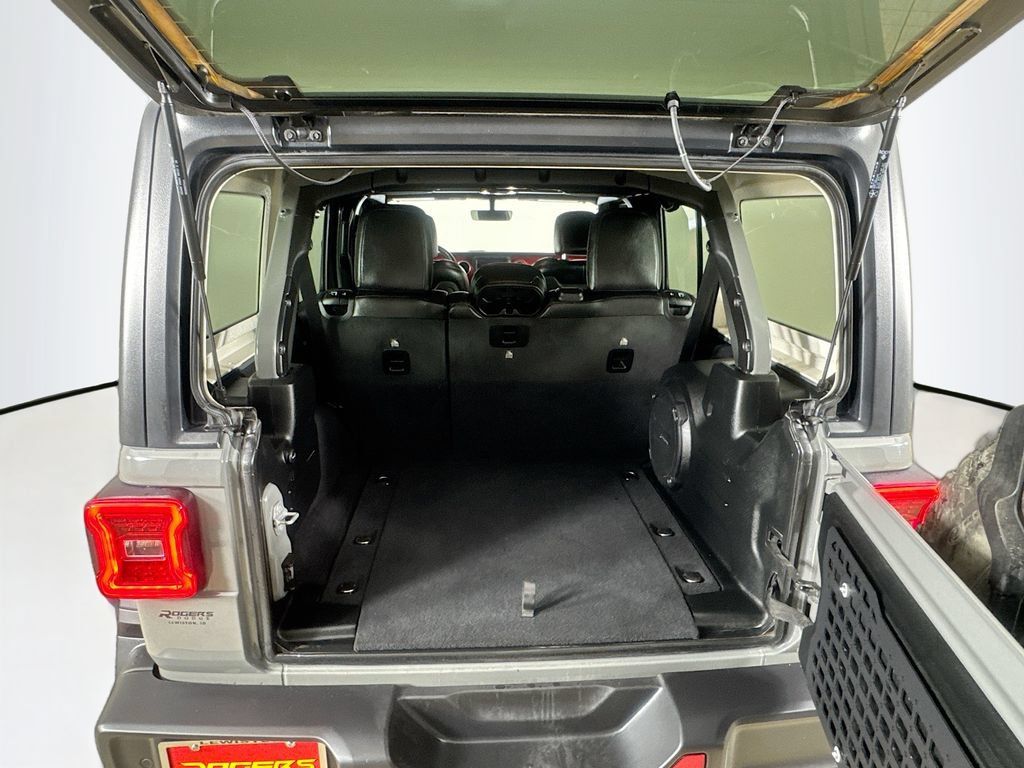 Used 2021 Jeep Wrangler Unlimited Rubicon w/ Uconnect 4C Nav & Sound Group AWD/4WD image 24