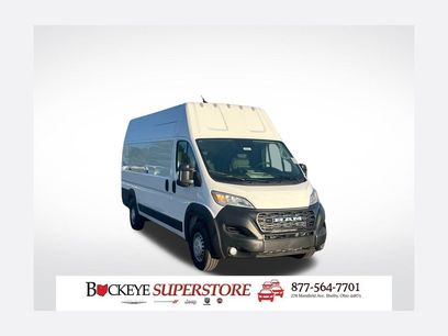 New 2025 RAM ProMaster 3500 w/ Premium Convenience Group