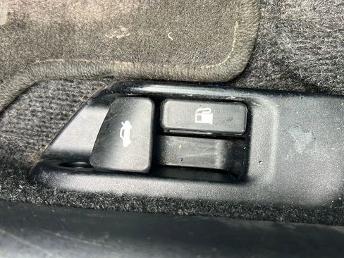 Used 2007 Toyota Yaris S image 16